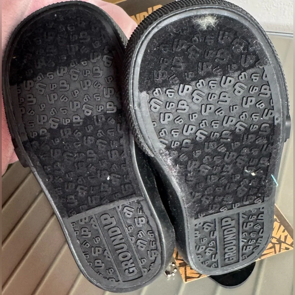 Marvel ground up black panther slip-on baby shoes size 5